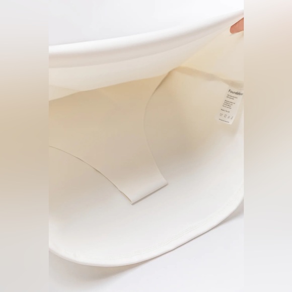 Foundationals Cruise Stretch Mini Skirt in jet black - Picture 5 of 5